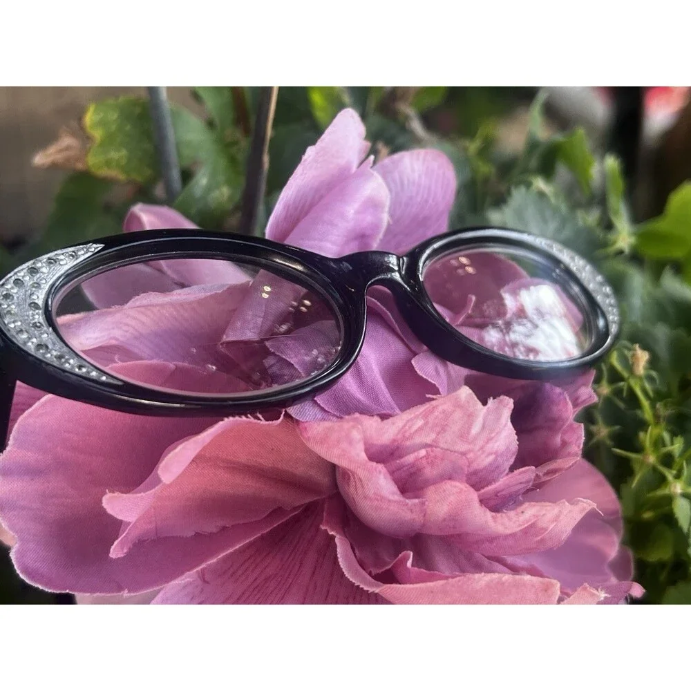 Vintage 1960s Cameo Black Rhinestone Cat Eye Eyeglass Frames USA 46/20 5½